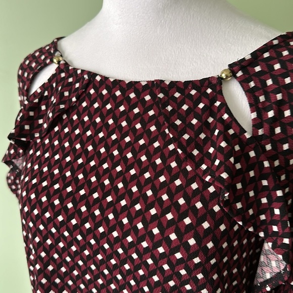 MICHAEL KORS Burgundy Flutter Sleeve Top Size Medium - Picture 2 of 11